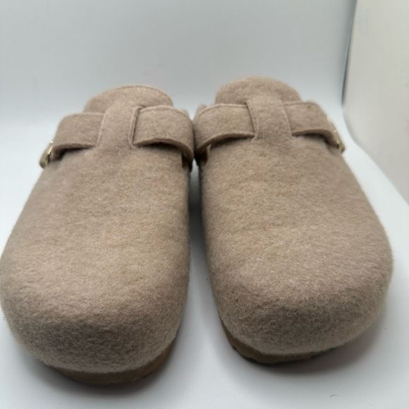 CUSHIONAIRE Womens Clog 10 SAND - Picture 2 of 7
